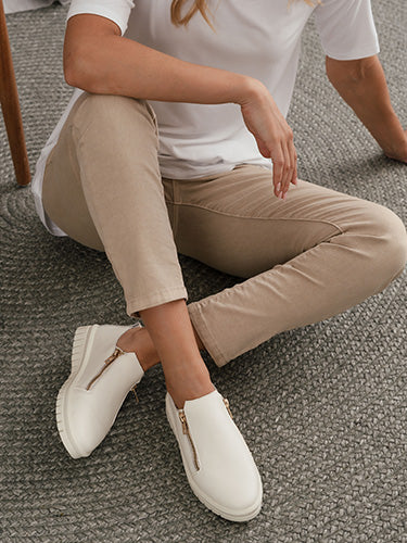 Women's Comfort Sneakers America