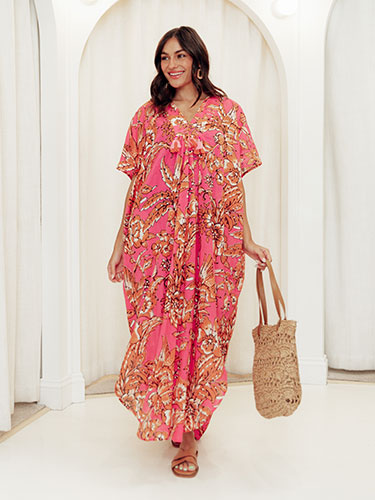 Women's Tropical Holiday Outfits America