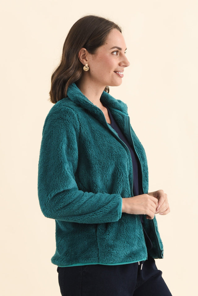 alt text|model:MJ image 3