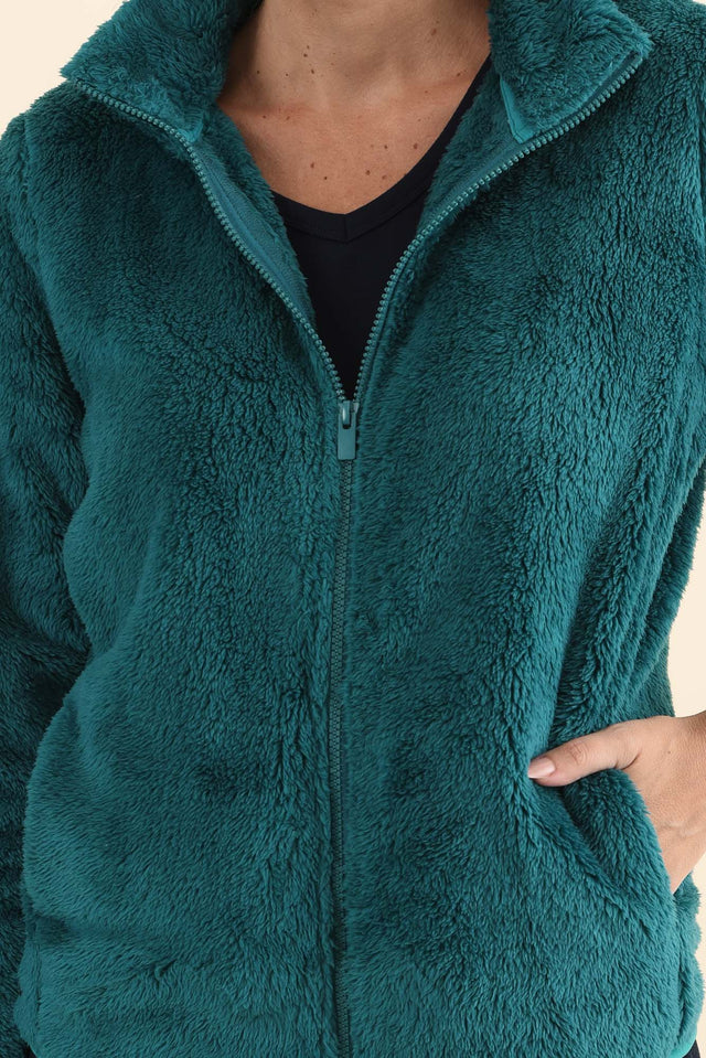 alt text|model:MJ image 5