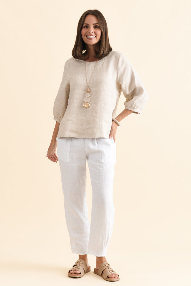 alt text|model:MJ image 3