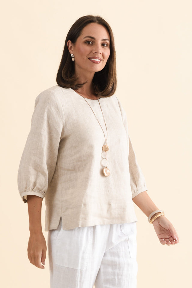 alt text|model:MJ image 4