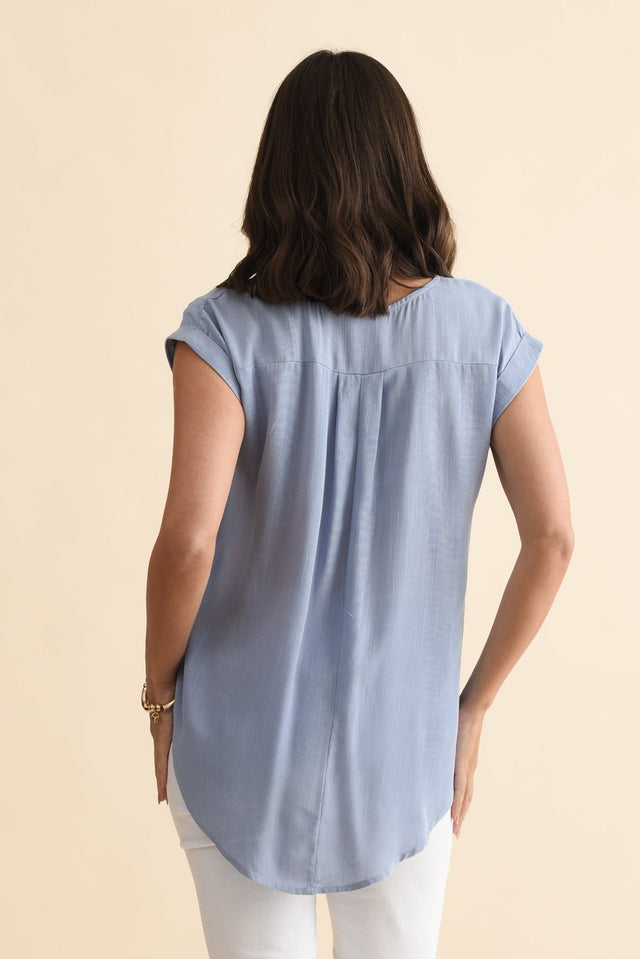 alt text|model:MJ image 4