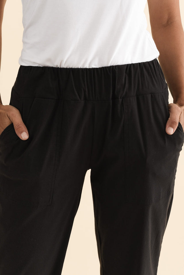 alt text|model:Cara image 7