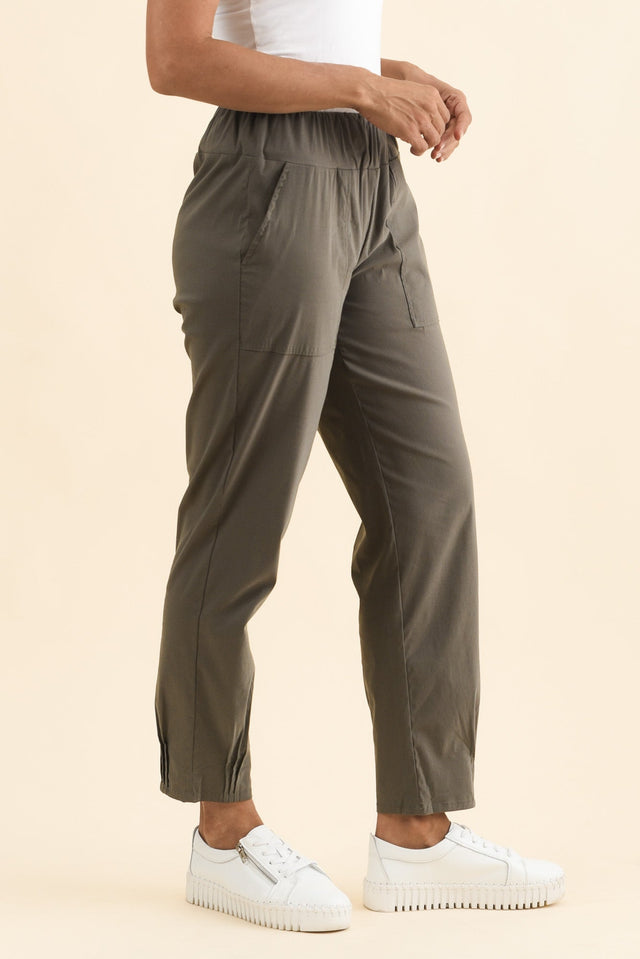 Air-Lite Olive Stretch Pocket Pants image 3