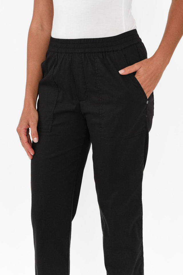 alt text|model:Brontie image 6