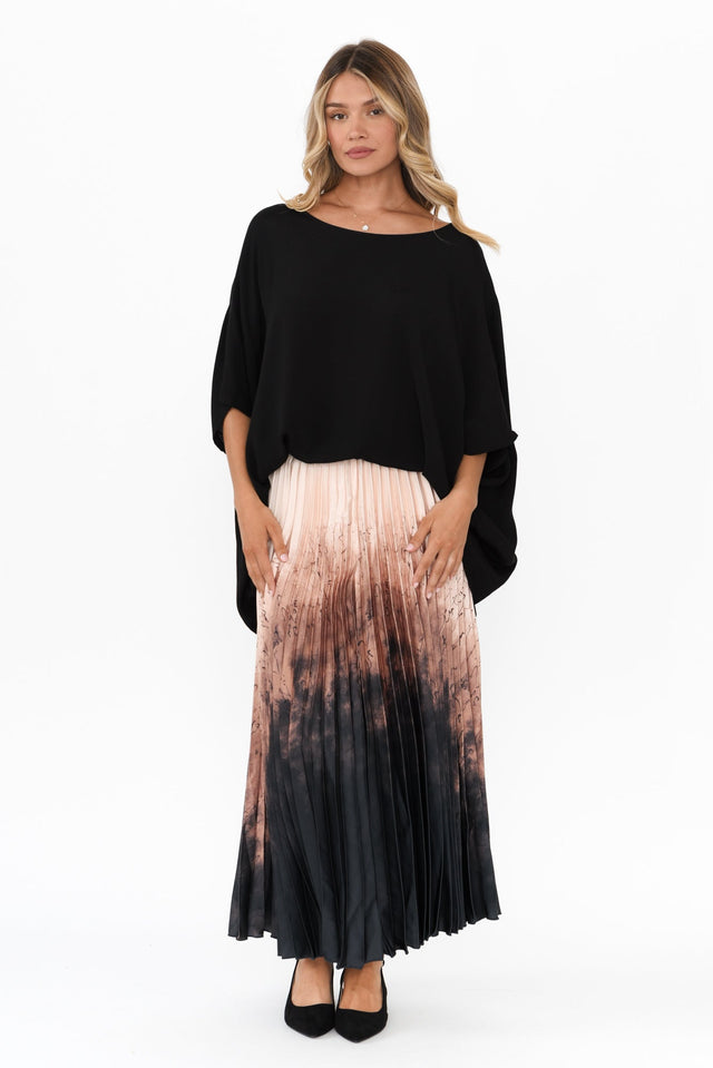 alt text|model:Mollie image 4