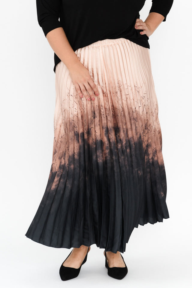 plus-size,curve-bottoms,plus-size-skirts,plus-size-work-edit,alt text|model:Gabby image 8