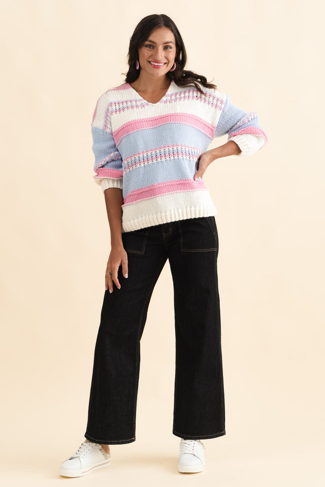 alt text|model:Brontie