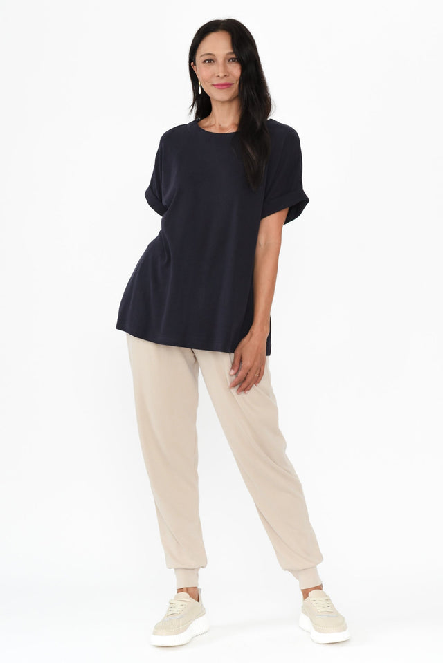 alt text|model:Cara image 7