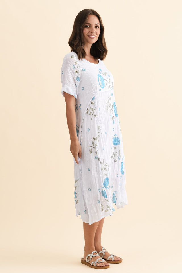 alt text|model:MJ image 4