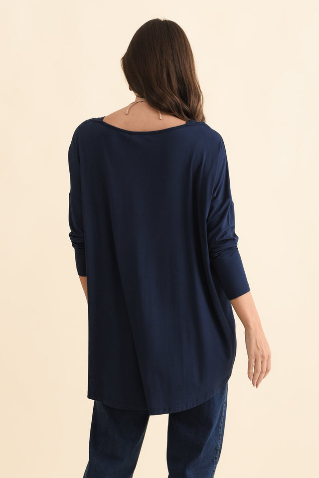 alt text|model:MJ image 7