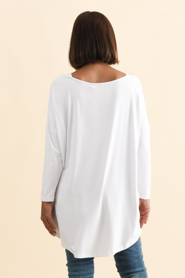 alt text|model:Cara image 7