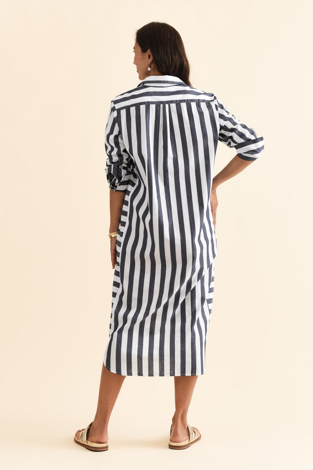 alt text|model:Cara image 5