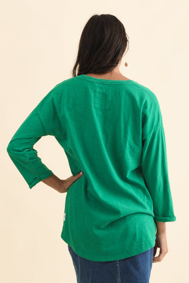 alt text|model:Brontie image 5