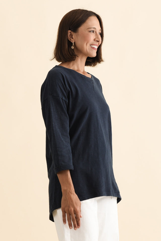 alt text|model:Cara image 5