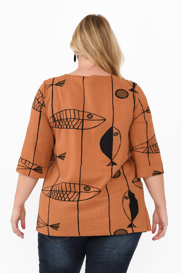 alt text|model:Caitlin image 11