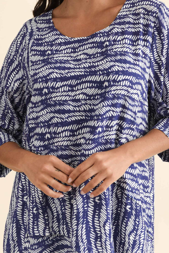 alt text|model:Brontie image 6