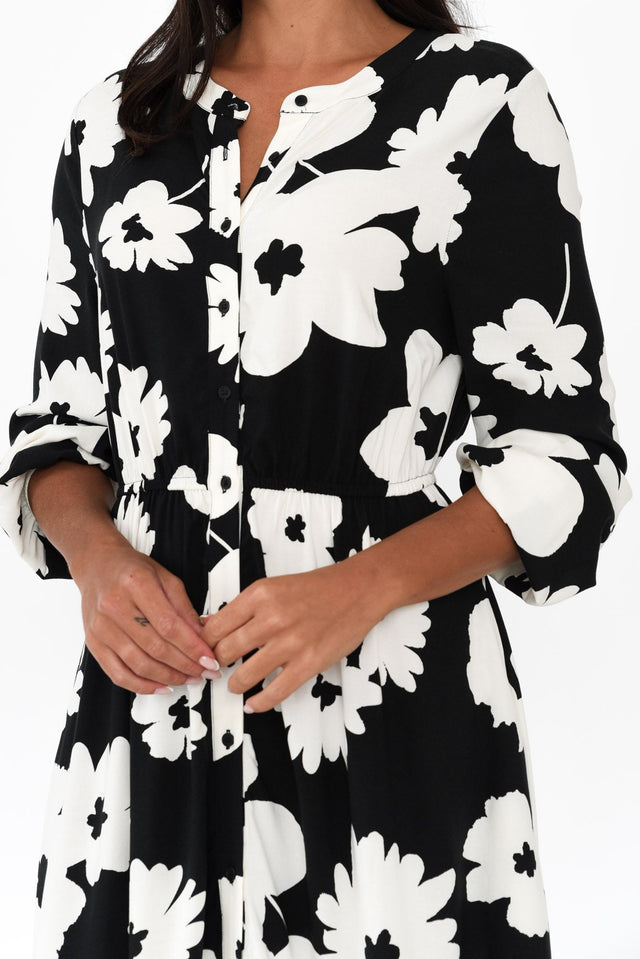 alt text|model:Brontie image 7