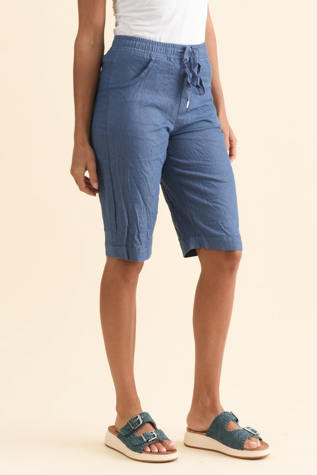 alt text|model:Brontie image 4