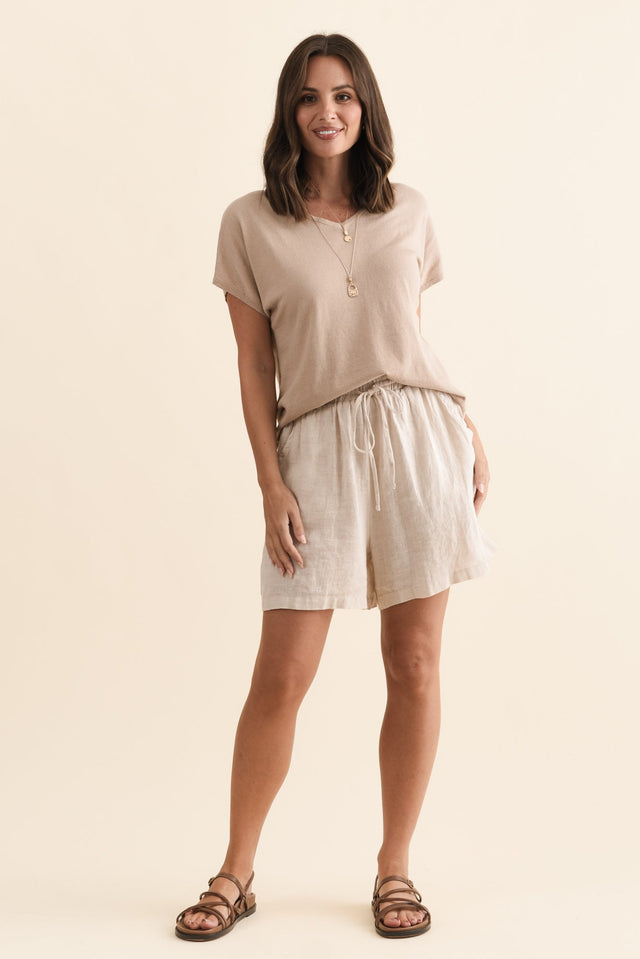 alt text|model:MJ image 7