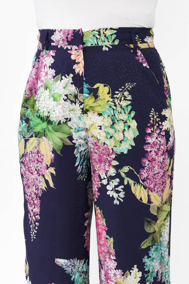 alt text|model:Brooke image 6