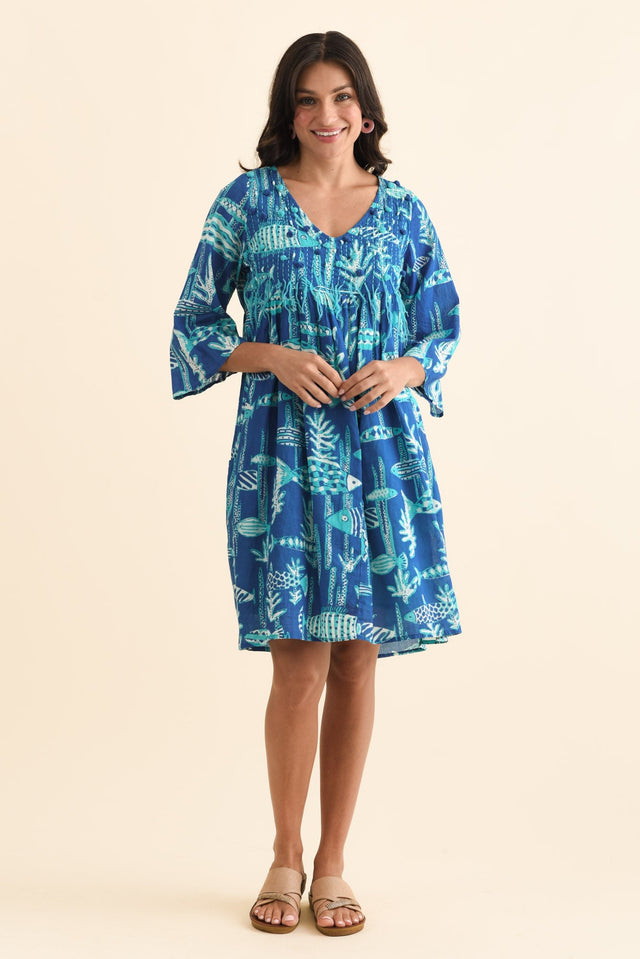 alt text|model:Brontie image 6