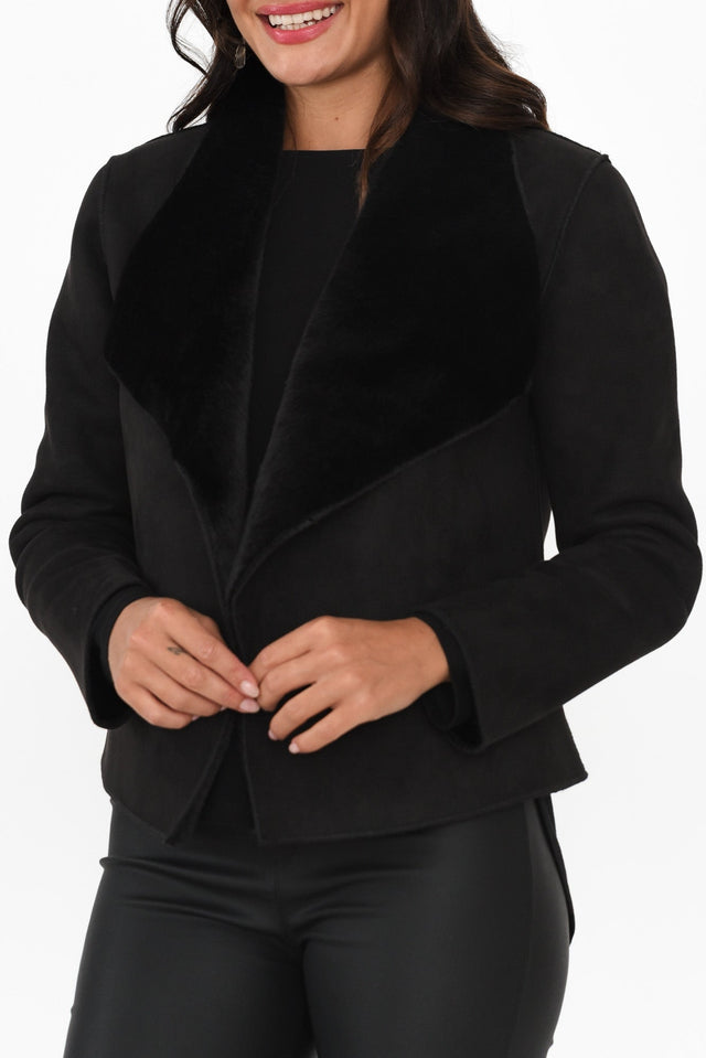 alt text|model:Brontie image 6