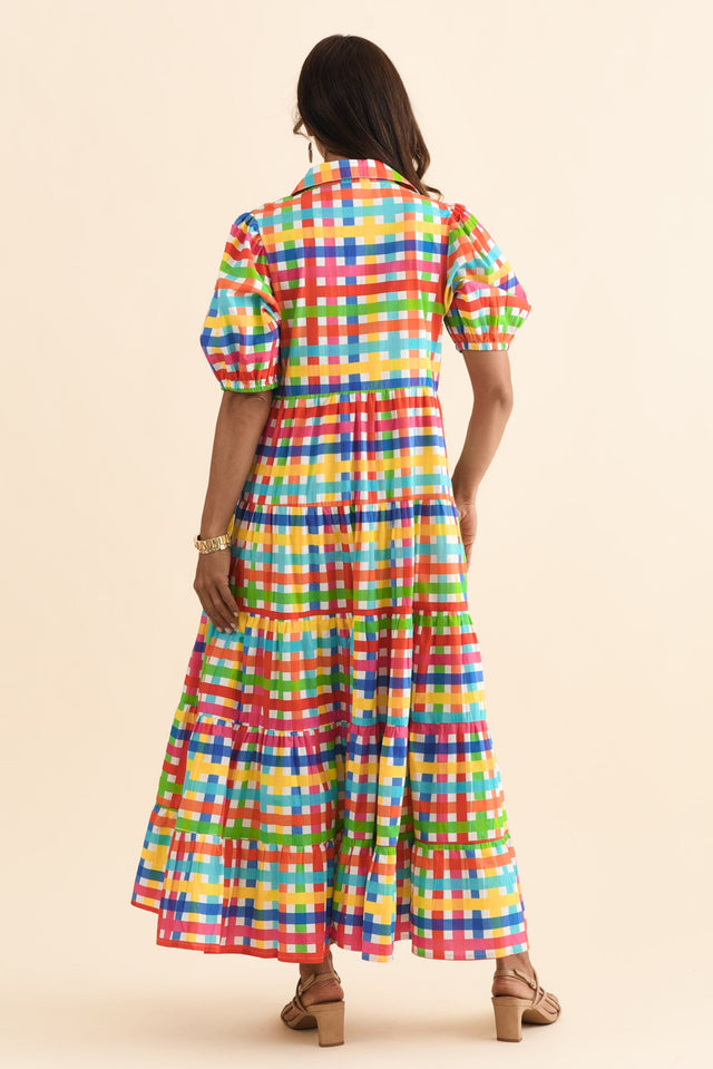 alt text|model:Cara image 4