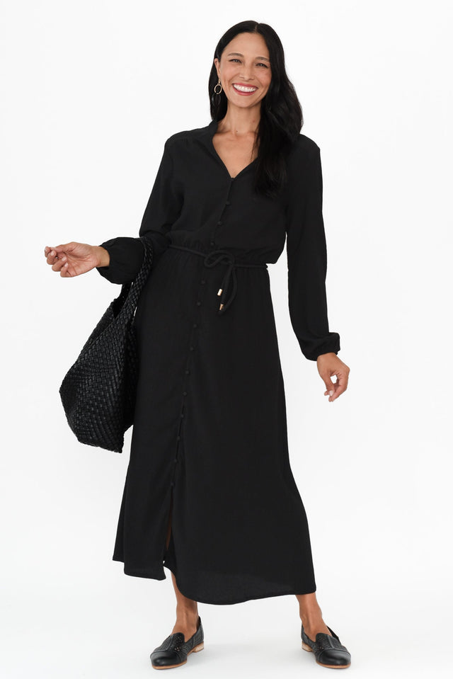 alt text|model:Cara image 1