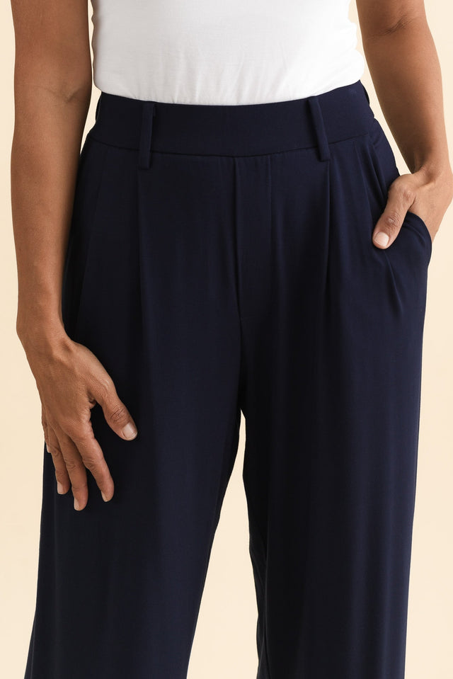 alt text|model:Cara image 5