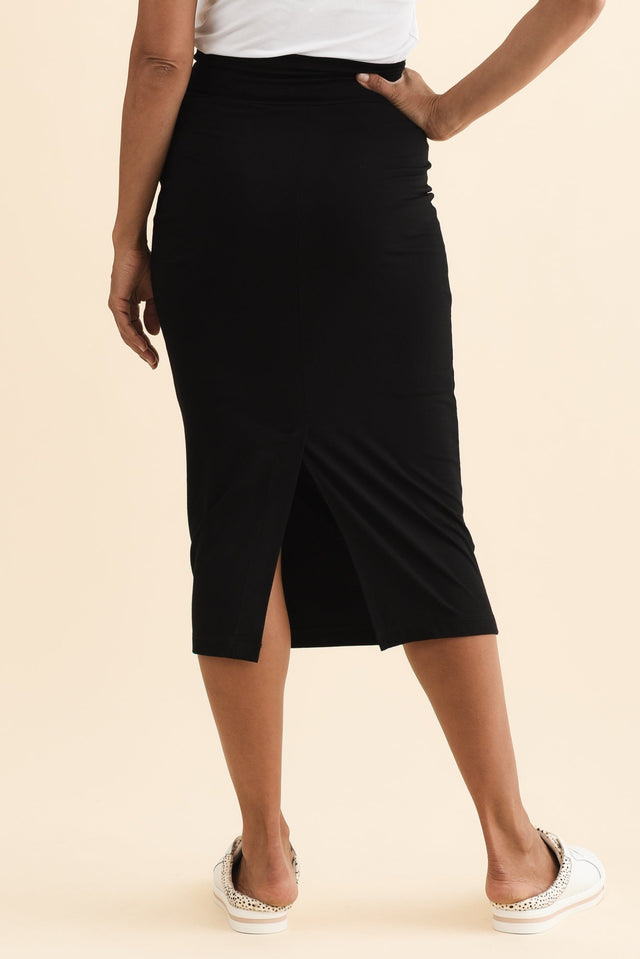 alt text|model:Cara image 6