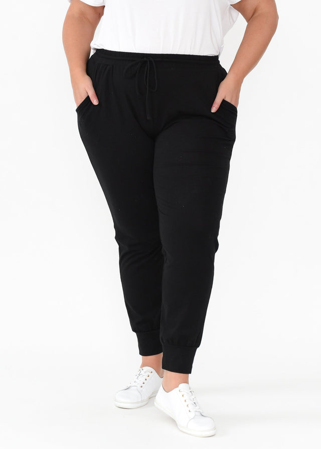 plus-size,curve-basics,curve-bottoms,plus-size-pants,plus-size-basic-bottoms,alt text|model:Caitlin image 7