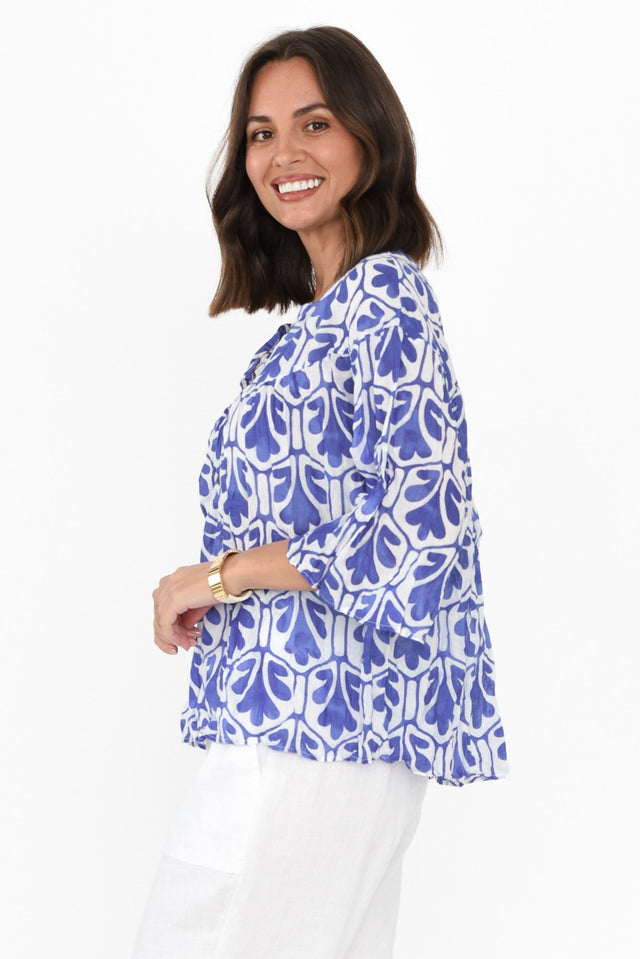 alt text|model:MJ image 5