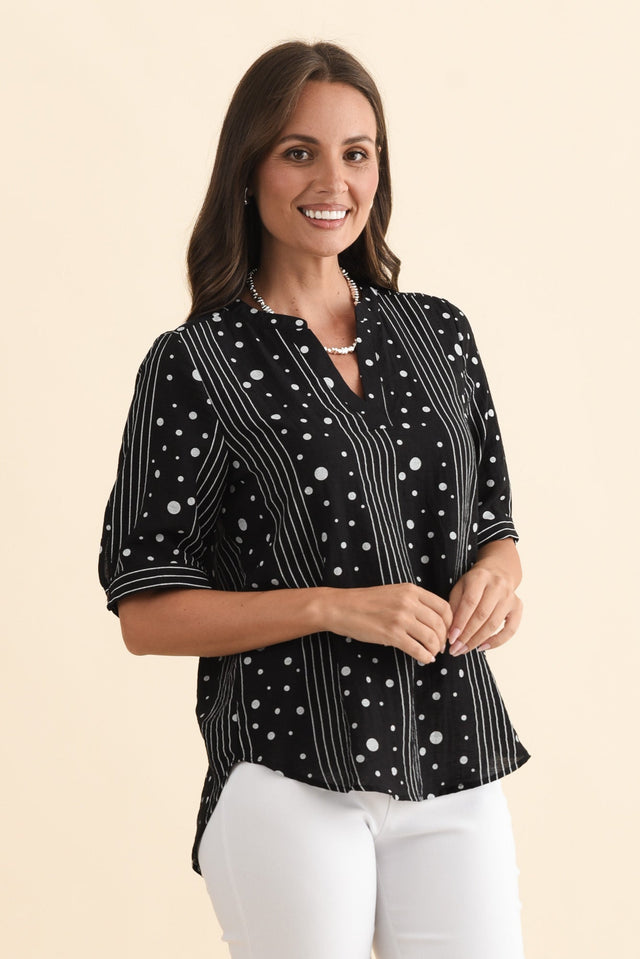 alt text|model:MJ image 4