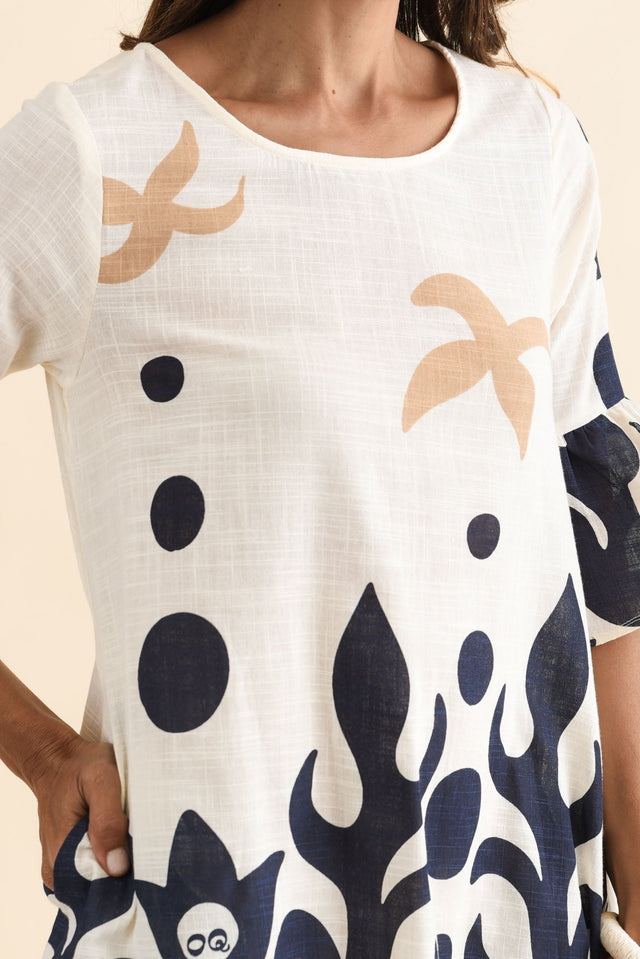 alt text|model:Cara image 6