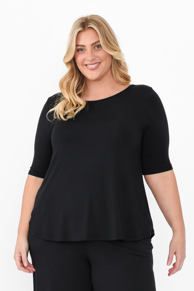 plus-size,curve-basics,curve-tops,plus-size-sleeved-tops,plus-size-basic-tops,alt text|model:Caitlin image 8