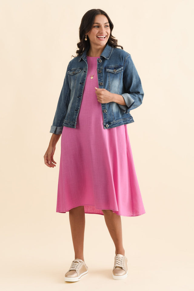 alt text|model:Brontie image 9