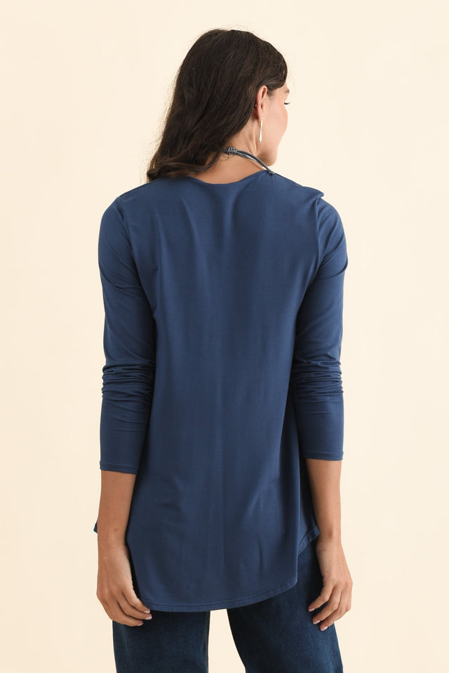 alt text|model:Brontie image 5