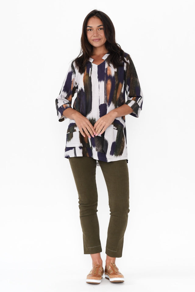 alt text|model:Kirstyn image 7