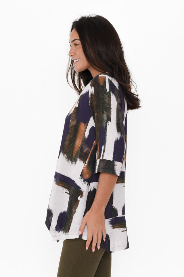 alt text|model:Kirstyn image 4