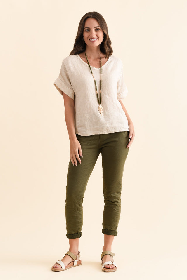 alt text|model:MJ image 7