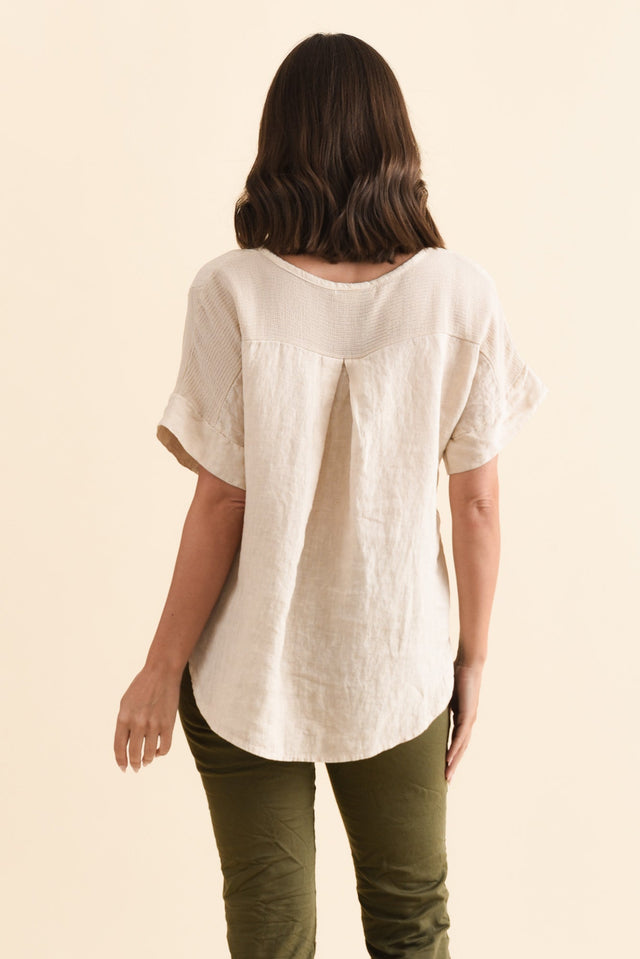 alt text|model:MJ image 5