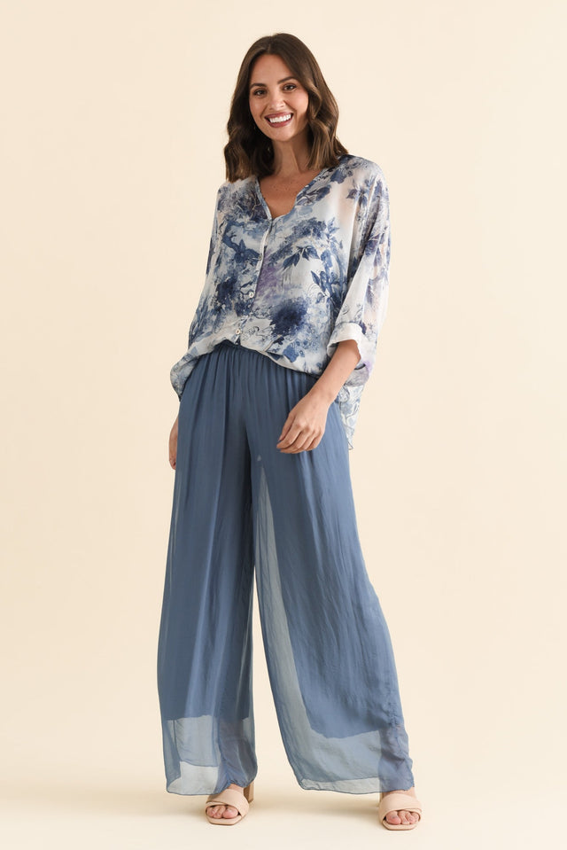 alt text|model:MJ image 7