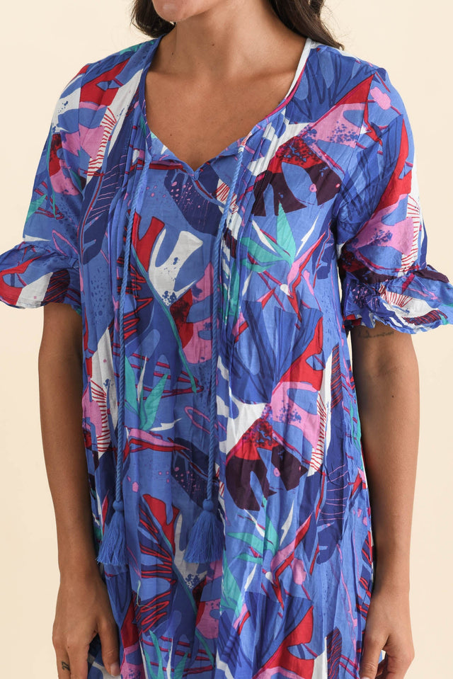 alt text|model:Brontie image 6