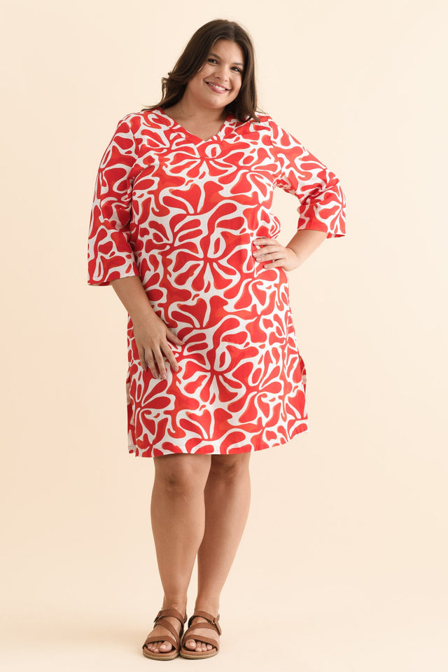 plus-size,curve-dresses,plus-size-sleeved-dresses,plus-size-below-knee-dresses,plus-size-linen-dresses,plus-size-summer-dresses,alt text|model:Gabby image 8