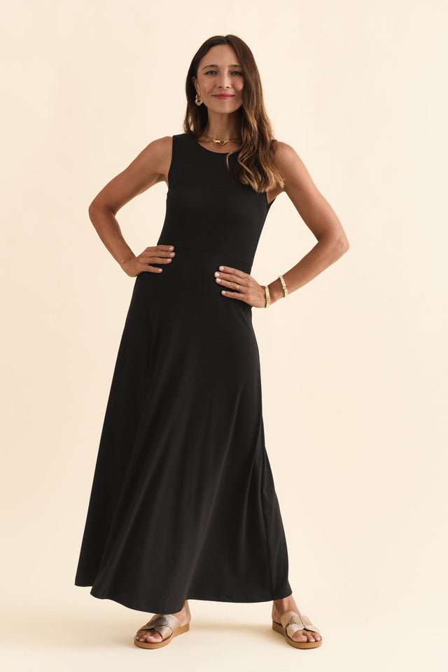 alt text|model:Cara image 7