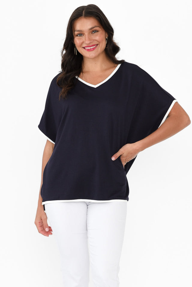 alt text|model:Brontie image 1