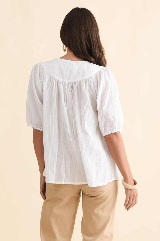 alt text|model:MJ image 5