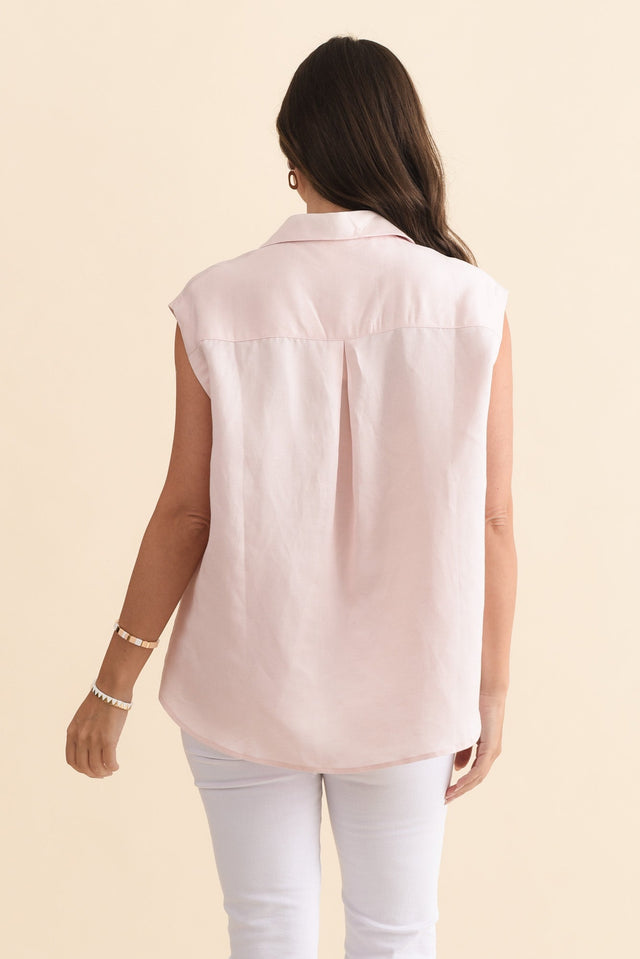 alt text|model:MJ image 5